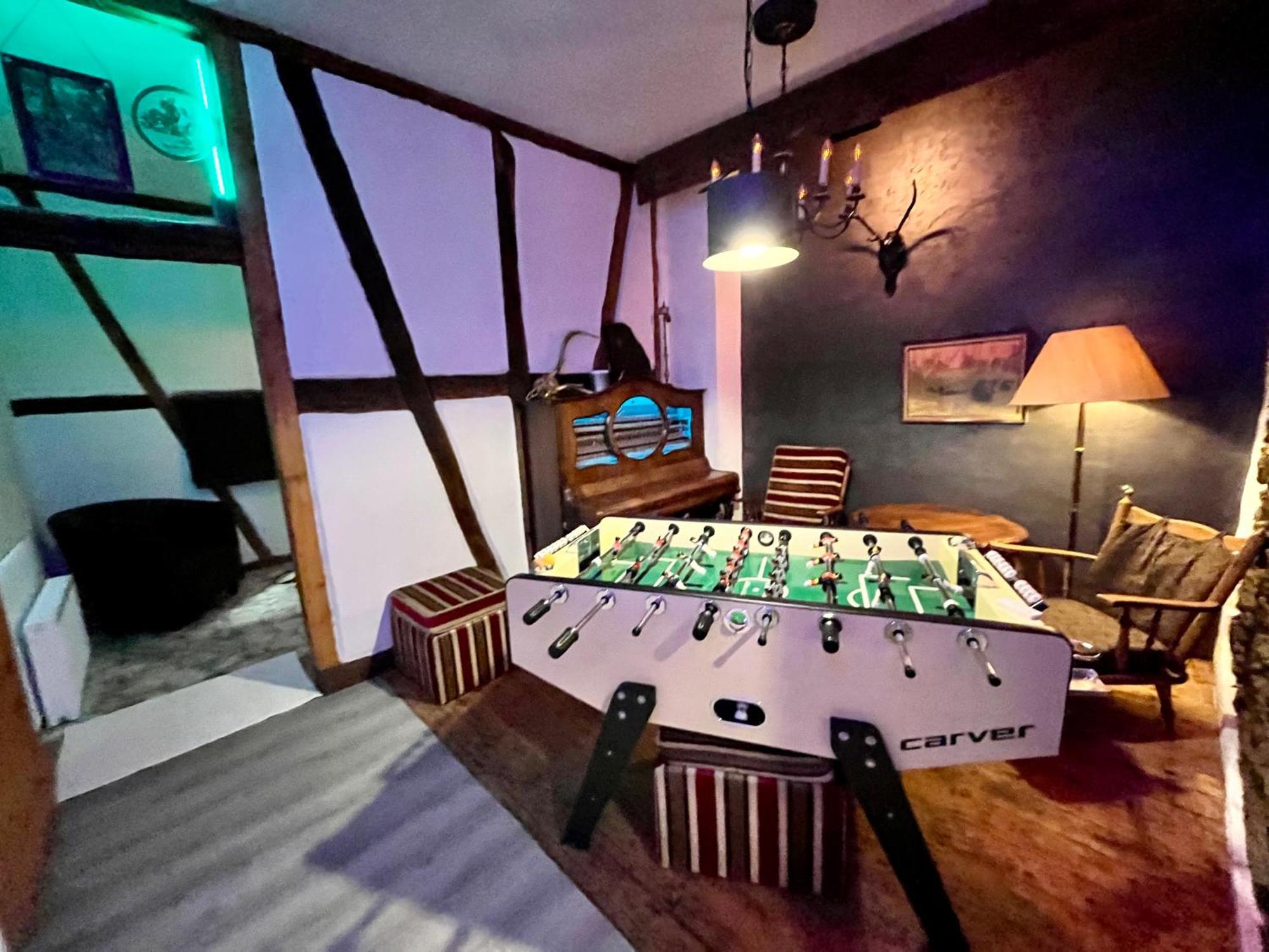 Bookeinfach Bad Ems - Private - Sauna Jacuzzi Whirlpool Swimmingpool Alahna Sup Beachvolleyball Billiards Ping Pong Cinema Theater Music Disco Ball Bbq Und Parkplaetze Exterior foto