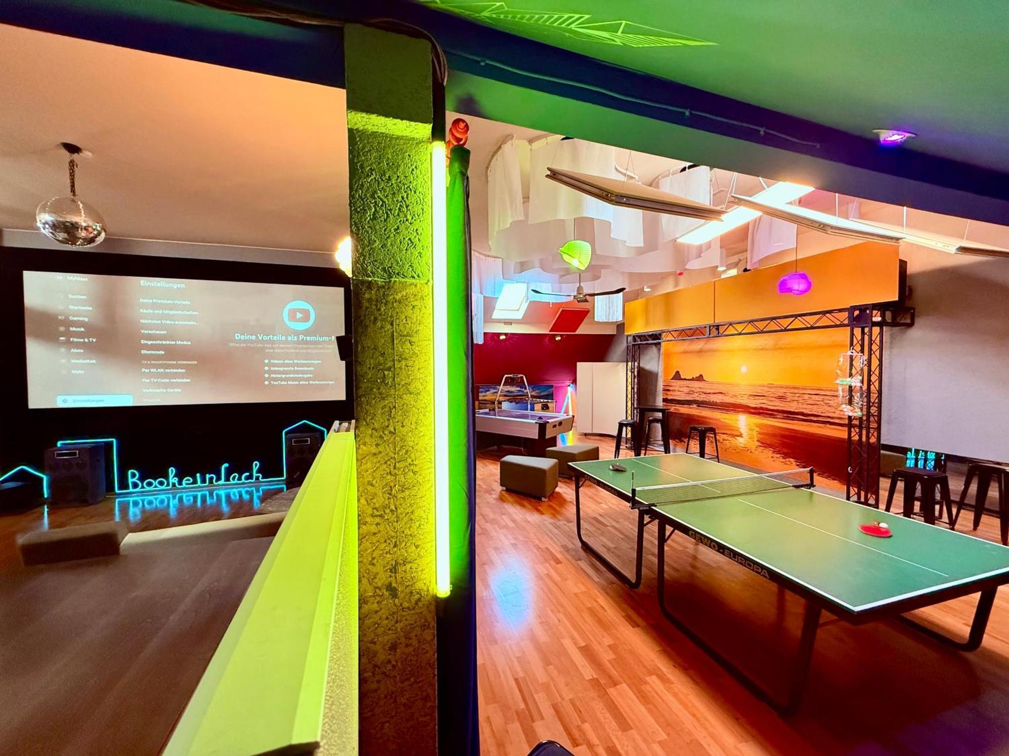 Bookeinfach Bad Ems - Private - Sauna Jacuzzi Whirlpool Swimmingpool Alahna Sup Beachvolleyball Billiards Ping Pong Cinema Theater Music Disco Ball Bbq Und Parkplaetze Exterior foto